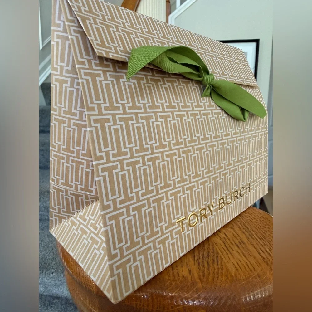 New 2025 season! Tory Burch LARGE gift bag. Newest style tan color, green ribbon